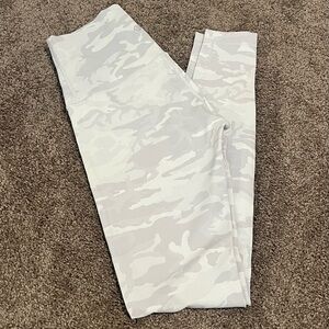 Lululemon Wunder Under Super High Rise Tight 28” Luxtreme